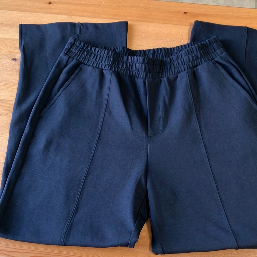 Old Navy active dynamic fleece high-rise wide leg breathable black pants